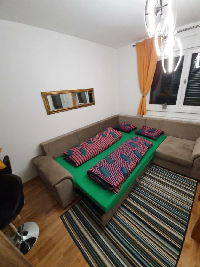 Apartman Lux Добой Екстериор снимка